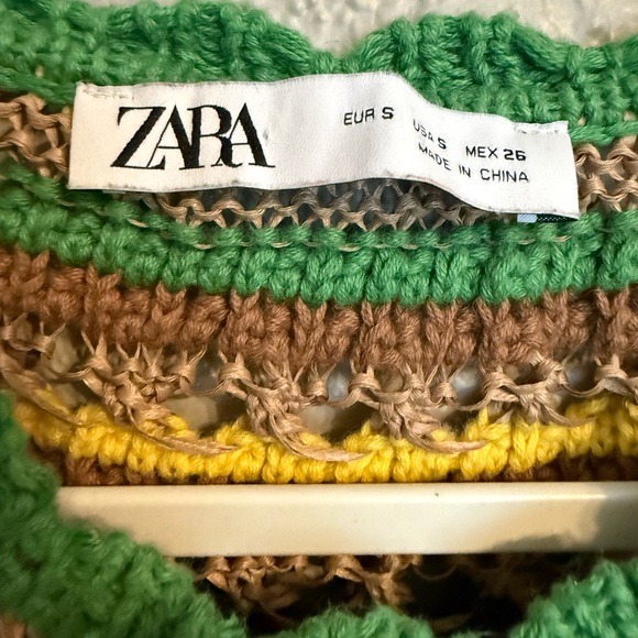 Zara Striped Crochet  Tank with Green Trim - Picture 4 of 12
